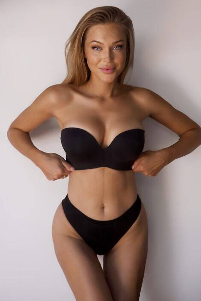 Podprsenka na večierok alebo k elegantným šatám 