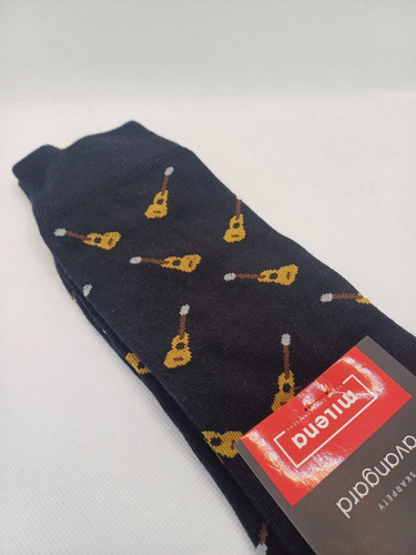 Pánske ponožky Milena Avangard 0125-122 - Small Guitars | Bavlna, netlakový pás, poľská výroba - čierne