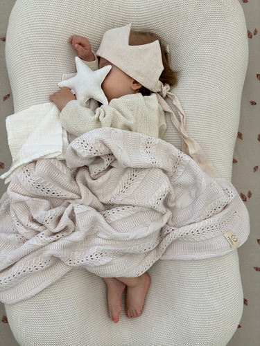 Snová bambusová deka Yosoy light beige - mäkká, priedušná, bezpečná pre dieťa