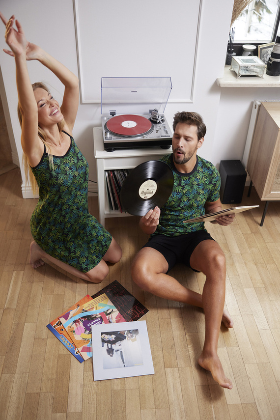 Chladivá nočná košeľa, úzke ramienko Talianska móda - potlač