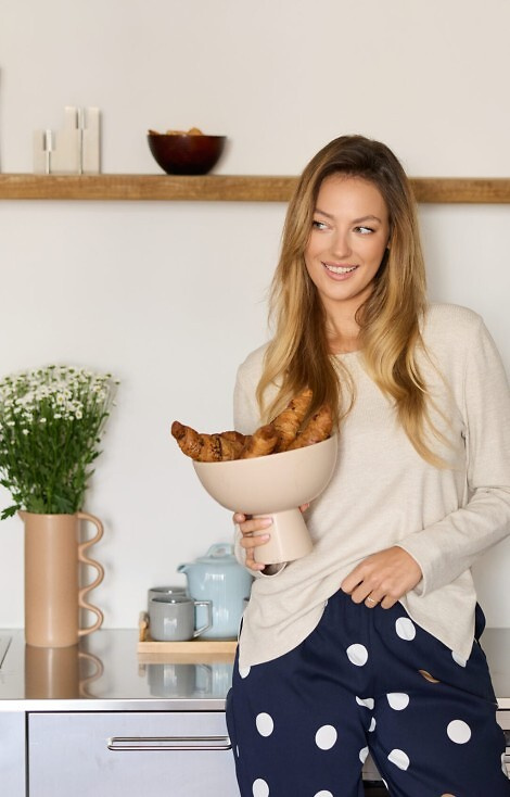 Oceane PW85 Dámske pyžamo Mefemi-viscose, hráškové, s mašľami