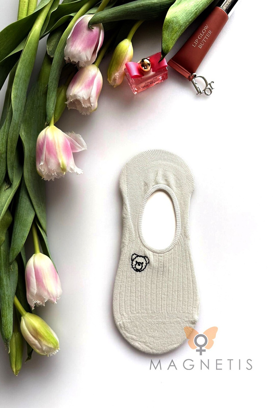 Dámske balerínkové ponožky YN-251131 Magnetis – viskóza so silikónom na päte