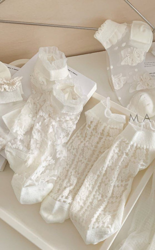 Dámske bavlnené ponožky Magnetis CC-251106 ecru s jemným vzorom