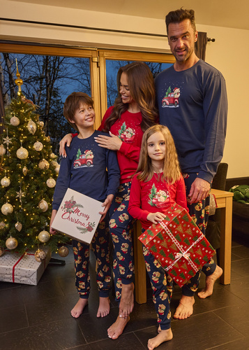 115/290 Teddy 2 Cornette pánske pyžamo - vianočné, tmavomodré, bavlnené, dlhý rukáv