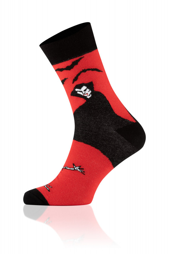 S146D Dracula Dlhé ponožky Italian Fashion - čierna/červená/biela