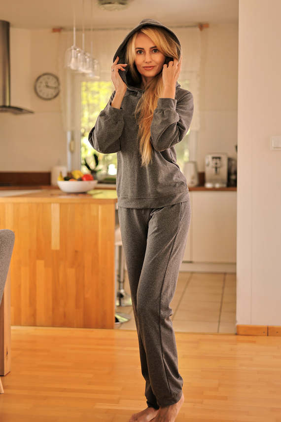 Brav dámske tepláky Mirale | Pohodlná bavlnená súprava | Poľská produkcia - sivá