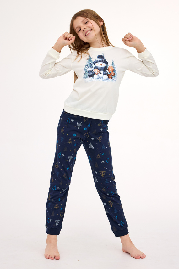 977/189 978/189 Dievčenské pyžamo Snowy Day Cornette bavlna, dlhý rukáv | Teplé a pohodlné