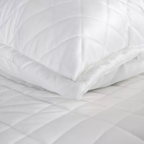 Ria 6 Velúrový dekoračný prehoz Eurofirany biely