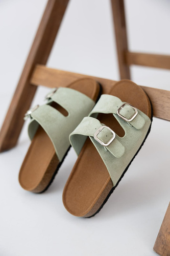 Alora Dámske papuče Sensis - čierne 