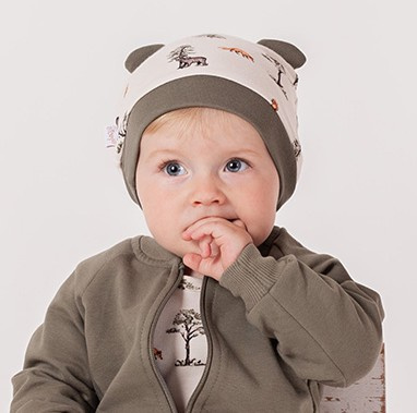 218054 Detská čiapka Yogi Bear Nicol - bavlna, lesný vzor