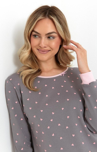 493 Dámska nočná košeľa Cana graphite - interlocková bavlna, srdiečka, dlhý rukáv