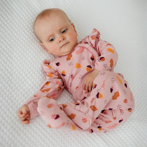 Detské body Fluffy Tails Eevi - ružové, s dlhým rukávom, s volánikmi