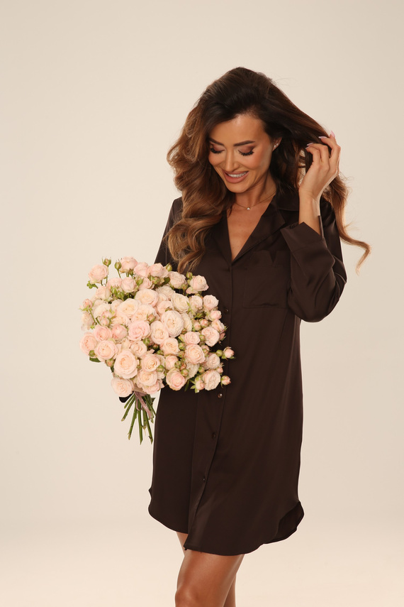 Saténová nočná košeľa 760 Cordelia De Lafense na gombíky elegantná