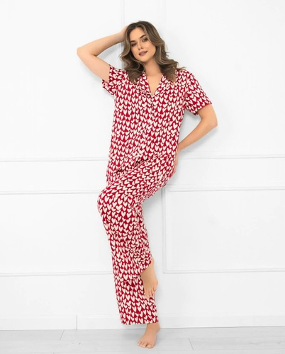 Ksenia Italian Fashion - dámske bavlnené pyžamo so srdiečkami, košeľa na gombíky, dlhé nohavice s vreckami
