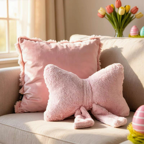 Eurofirany Wiosna 135 – dekoratívny vankúš 37x10x30 s mašľou pink