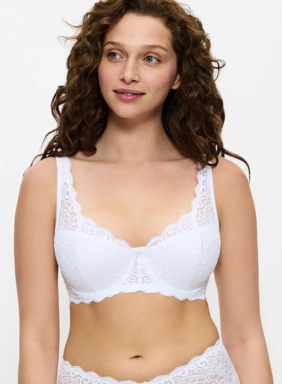 Amourette 300 WHP Triumph white - podprsenka s kosticami, čipkovaná
