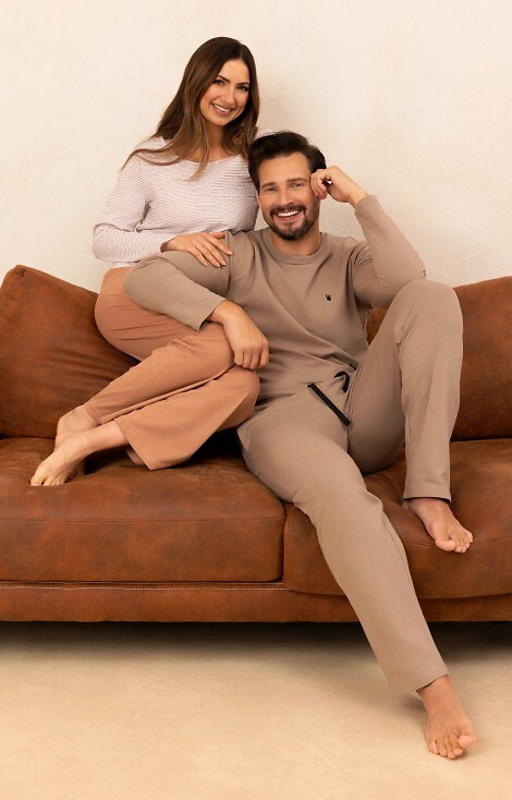 715 Dámske pyžamo Regina béžová - bavlna, pruhované tričko s vreckom