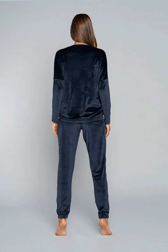 Dámska dlhá súprava Juga. rukáv, dĺžka. talianska móda ťavie nohavice