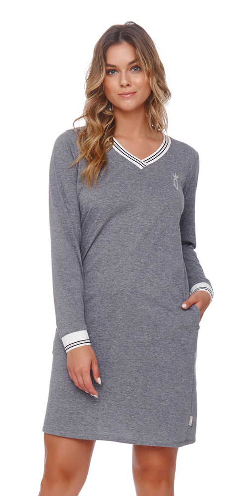 4534 Doctor Nap - Bavlnená nočná košeľa s vreckami | 100% bavlna, poľská výroba - tmavosivá