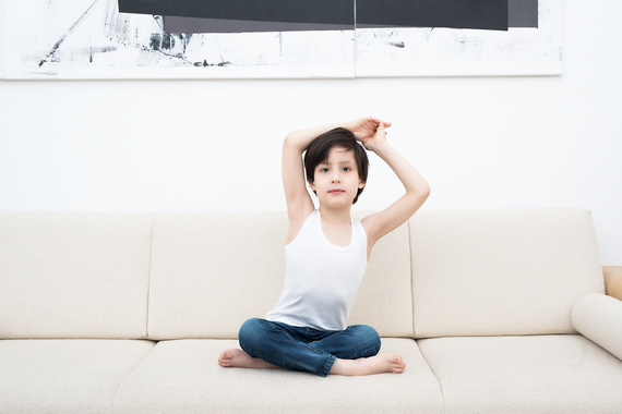 Tomi vesta pre chlapcov, široké ramená Talianska móda - biela