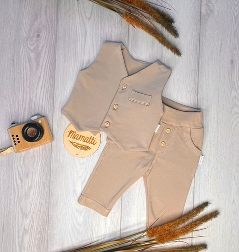 Mamatti KC012 elegantný detský set vesta nohavice béžový