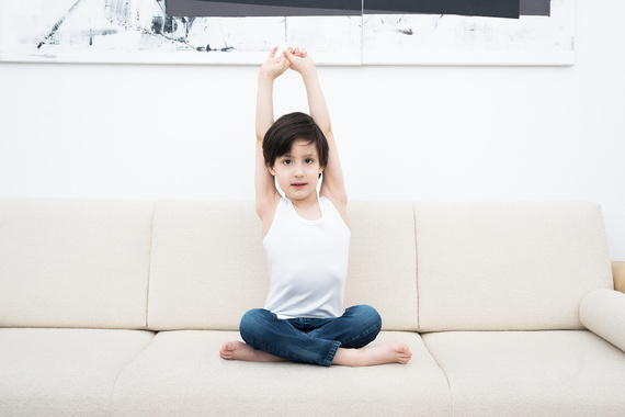 Tomi vesta pre chlapcov, široké ramená Talianska móda - biela