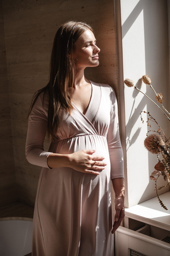 Star Light tehotenská a dojčiaca nočná košeľa bambusová 7/8 Milk&Love – pudrovo ružová