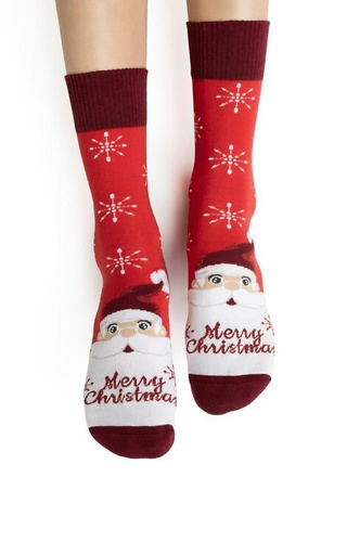 ART.136 Dámske vianočné ponožky Steven red 136 - bavlnené, teplé, zimný vzor