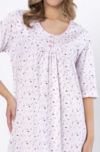 Bavlnená nočná košeľa Leveza 1638 Dioniza biela a lila - s krátkym rukávom, pohodlná a ženská