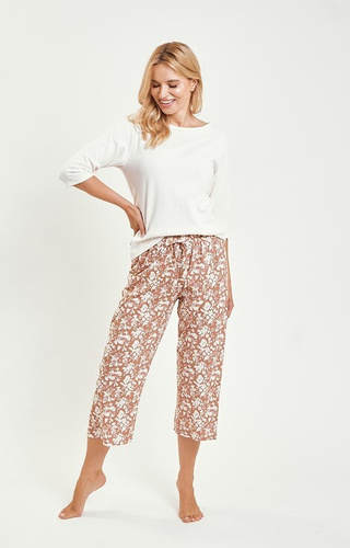 Grace 3479 Taro dámske krémové pyžamo - bavlna, 3/4 rukáv, každodenné pohodlie a štýl