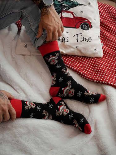 1290-033 Pánske vianočné ponožky Milena - Smiling Reindeer, čierne