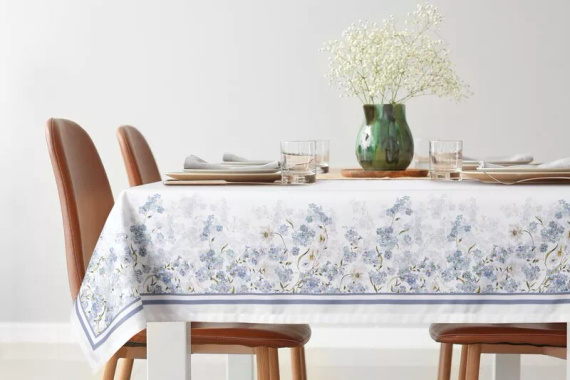Obrus Summer 18 Eurofirany prírodný s motívom nezábudiek 100 % polyester