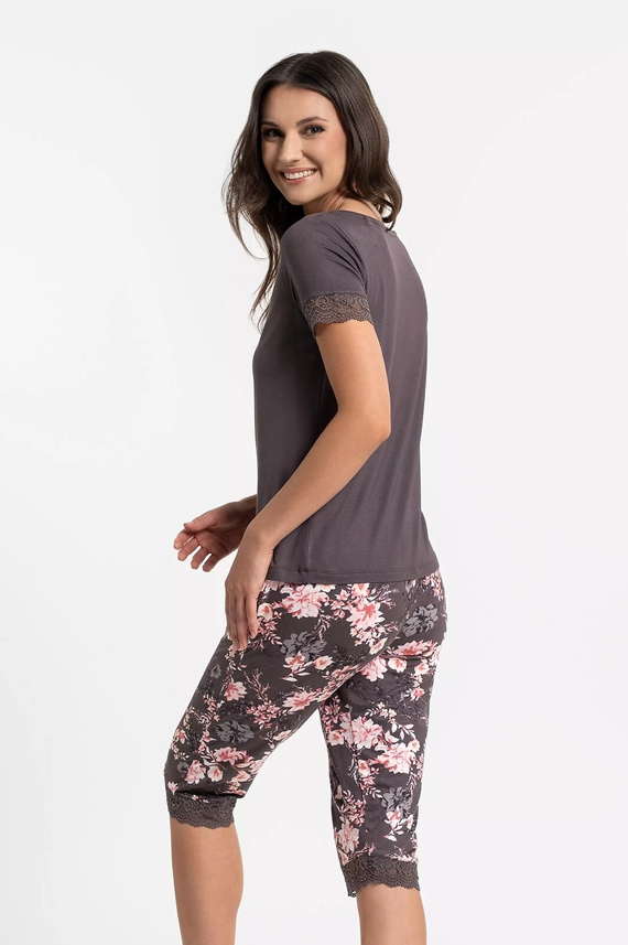 Dámske viskózové pyžamo Moraj PDD4900-0286 hnedé s výstrihom do V