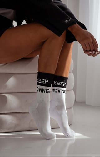 0071-008 Unikátne dámske ponožky Milena biele - polodupačky, bavlnené, teplé a pohodlné