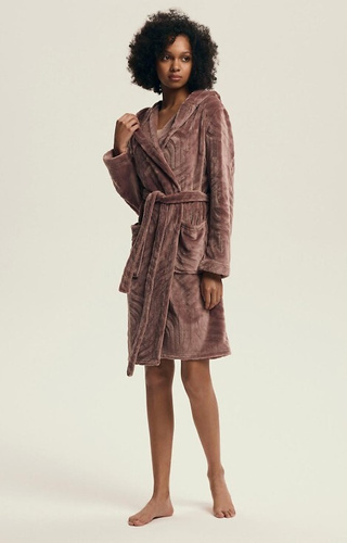 43602 Devyn Dámsky župan s kapucňou Henderson mahagón - krátky, teplý, velúr