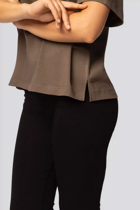 Urban khaki- Dámske bavlnené tričko, krátky rukáv, klasický strih, módne s rozparky | Vysokokvalitný materiál, elasticita