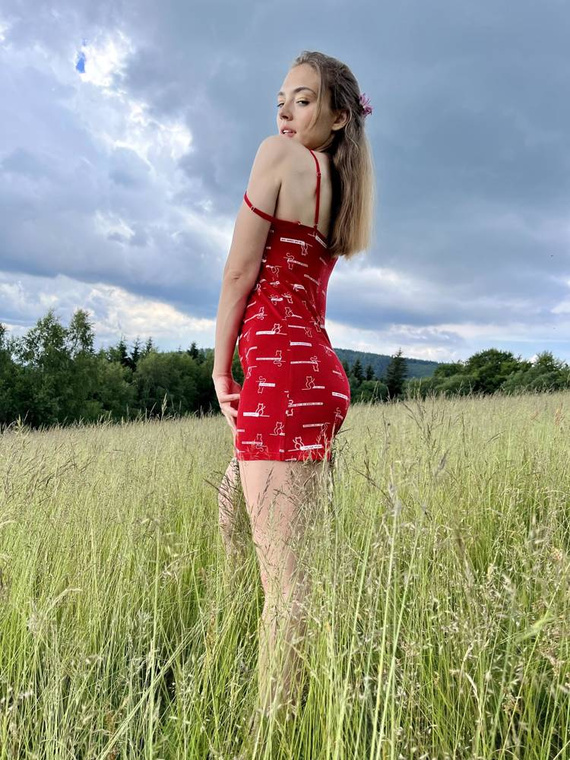 659 Cat Love Forex nočná košeľa bez ramienok - červená