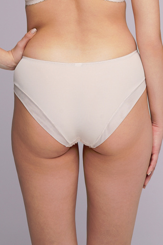 Figs Ava 2256 beige - klasický strih, hladké mikrovlákno, pohodlie a jemná čipka