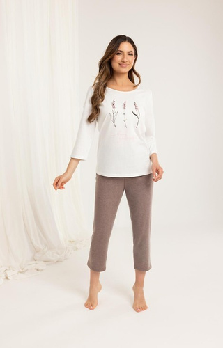 Pyžamo 703 Regina bavlna ecru - dámske, 3/4 rukáv, 7/8 nohavice, kvetinová potlač