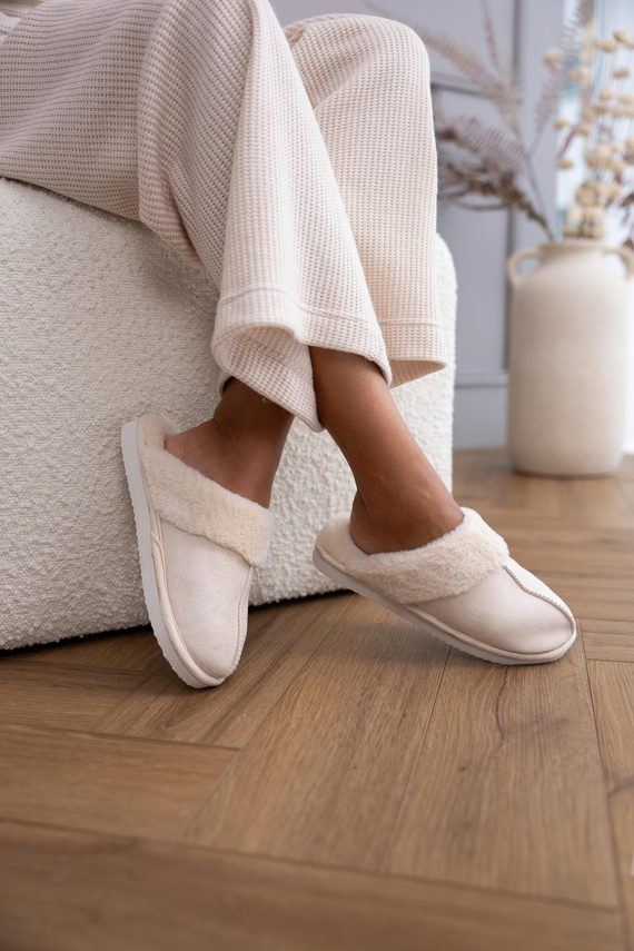 Tiffanny papuče Sensis - Dámske papuče z huňatého úpletu a imitácie semišu | Krytá špička, polstrovaná podrážka