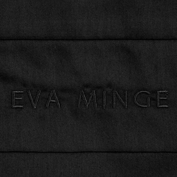 1B Elegantné saténové posteľné prádlo Eva Minge Eurofirany čierna | 100% bavlnený makosatén