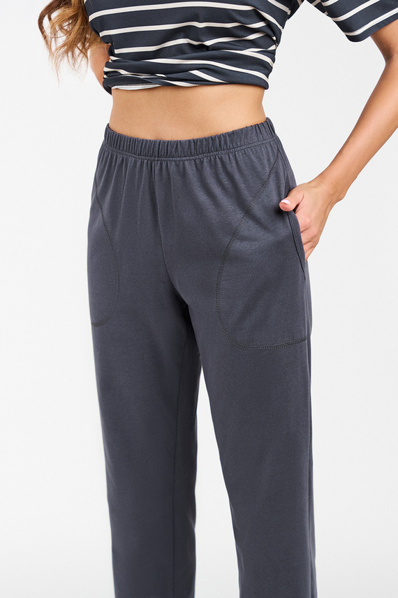 Betty Dámske pyžamo s krátkym rukávom a dlhými nohavicami Italian Fashion - grafitová/grafitová potlač