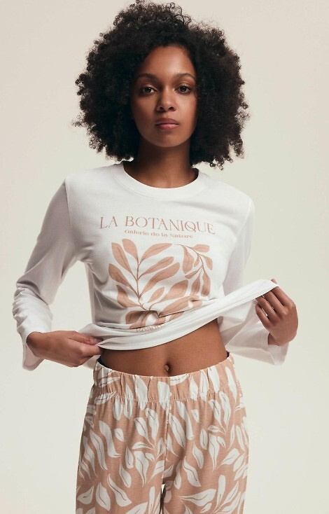 43689 Dextra Henderson krémové dámske pyžamo - bavlna, botanická potlač