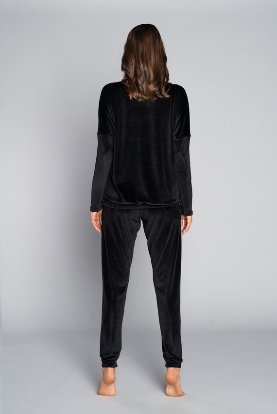 Dámska dlhá súprava Juga. rukáv, dĺžka. talianska móda ťavie nohavice