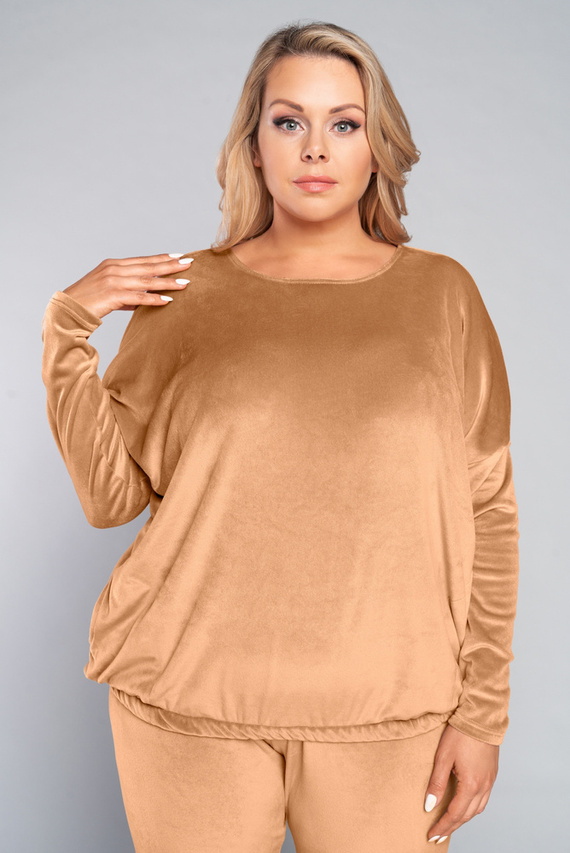 Dámska dlhá súprava Juga. rukáv, dĺžka. talianska móda ťavie nohavice