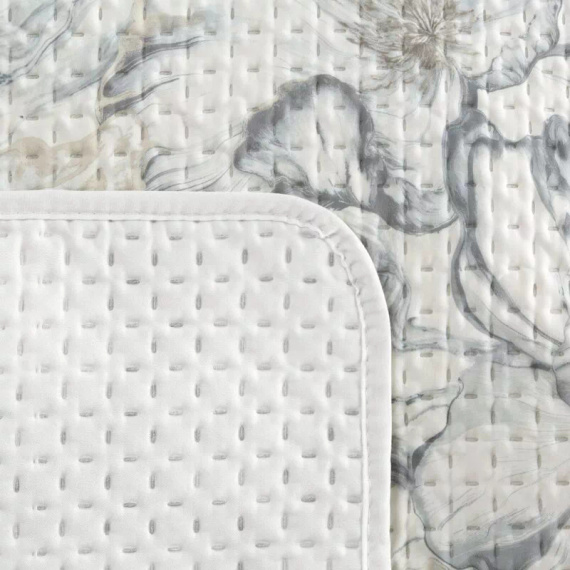 Prehoz na posteľ Eurofirany Lisa biely 100 % polyester elegantný prehoz na posteľ