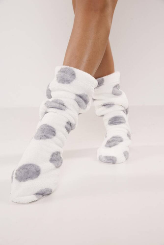 553/554 Wellsoft hladké ponožky na spanie De Lafense - ecru veľké kruhy