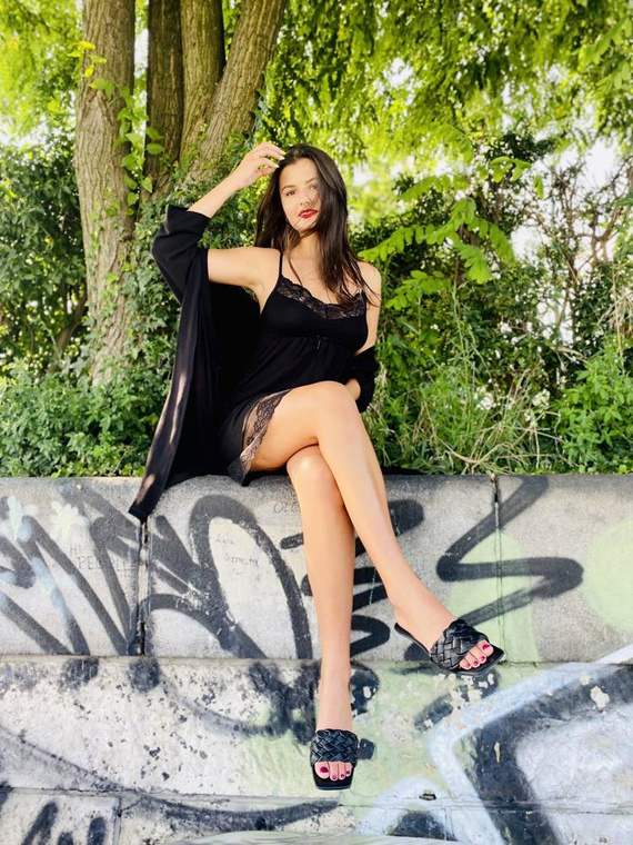 871 / 529 Visa Dámsky župan Forex - čierny