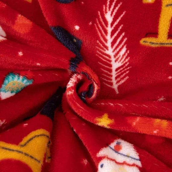 Veselé útulné Vianoce Červený medvedík do postele Spod Igły i Nitki- 210gsm plyšové mikrovlákno