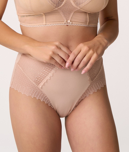 Babell 222, klasické bikiny s čipkou, každodenné pohodlie a elegancia - béžová